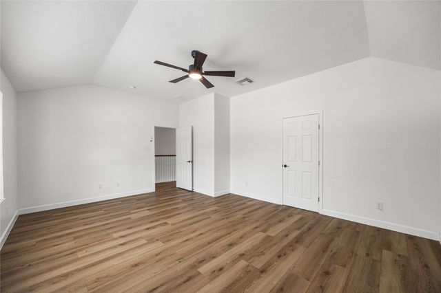 3116 Meadow Bay Drive, Dickinson, TX 77539