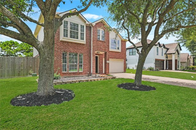 3116 Meadow Bay Drive, Dickinson, TX 77539