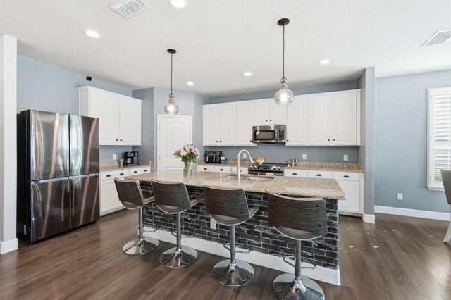 5504 Wharfside Place, Denton, TX 76208