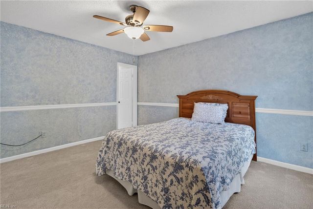 1213 Saddleback LNDG, Chesapeake, VA 23320