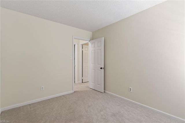 1213 Saddleback LNDG, Chesapeake, VA 23320
