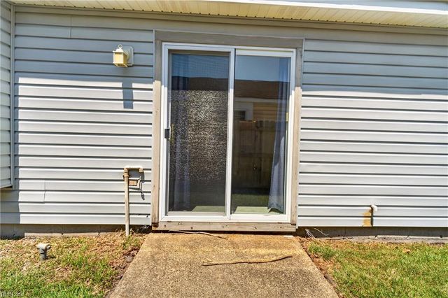 1213 Saddleback LNDG, Chesapeake, VA 23320