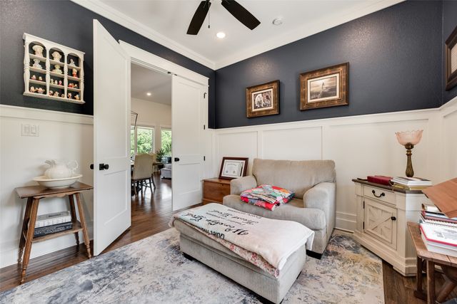 160 N Falling Leaves Drive N, Waxahachie, TX 75167