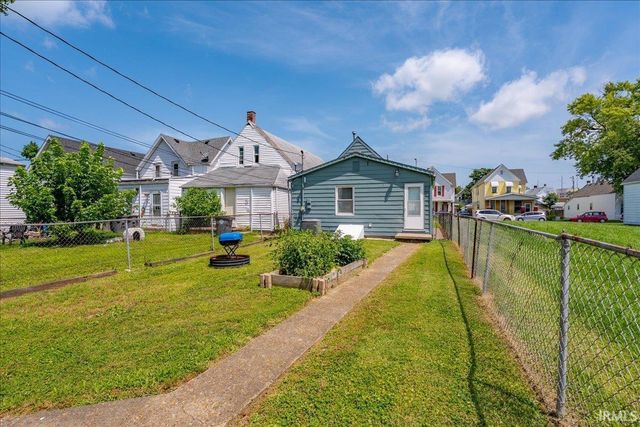 2424 W Illinois Street, Evansville, IN 47712