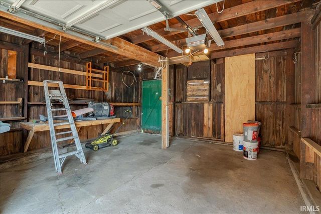 2424 W Illinois Street, Evansville, IN 47712