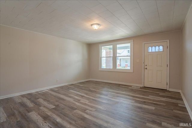 2424 W Illinois Street, Evansville, IN 47712