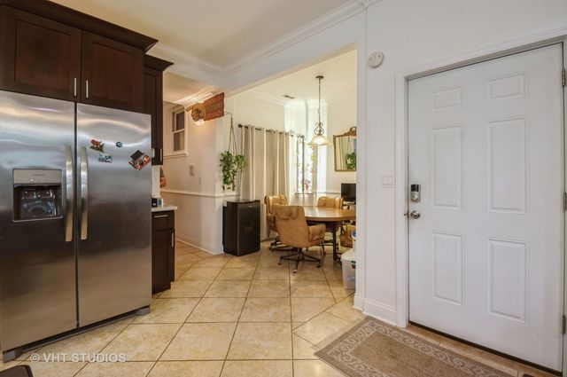 6044 N WASHTENAW Avenue G, Chicago, IL 60659