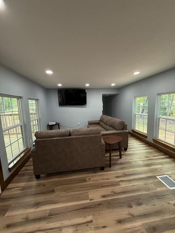 250 Beaver Run, Livingston, TX 77351