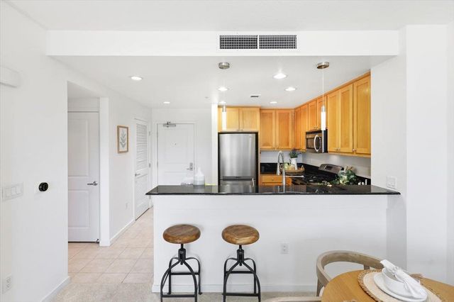 1488 El Camino Real 215, South San Francisco, CA 94080