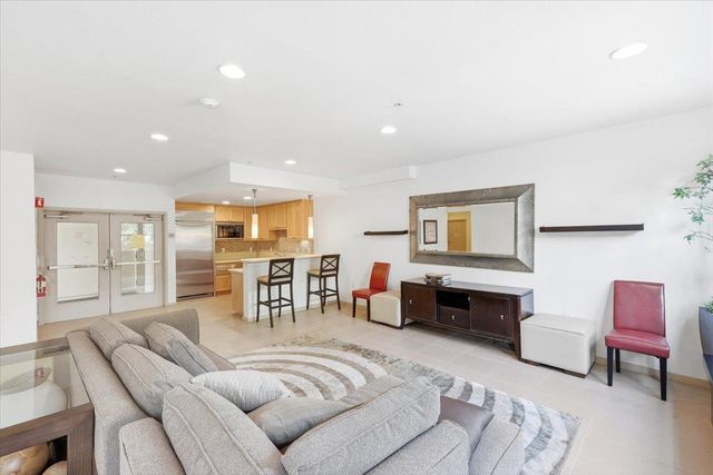 1488 El Camino Real 215, South San Francisco, CA 94080