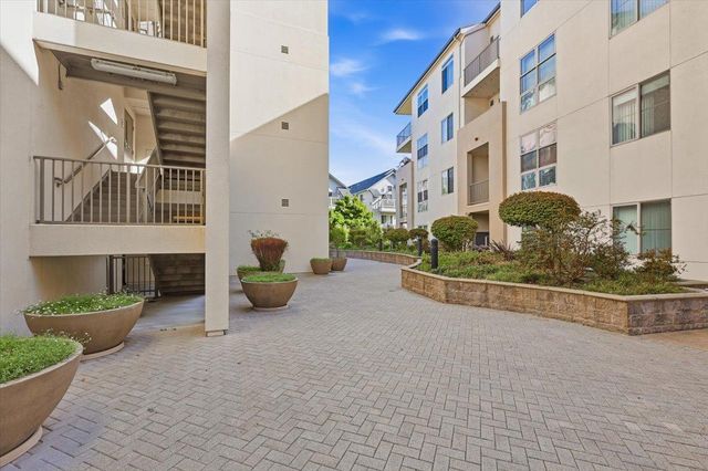 1488 El Camino Real 215, South San Francisco, CA 94080
