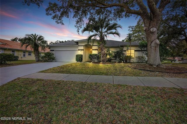2 SAW MILL Court, Palm Coast, FL 32164