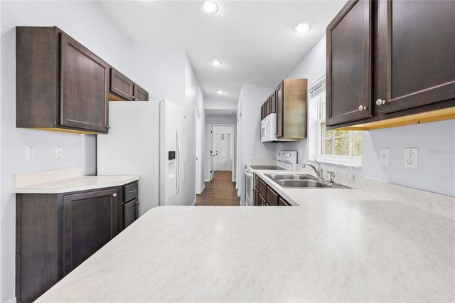 8456 N IBSEN DRIVE, Citrus Springs, FL 34434