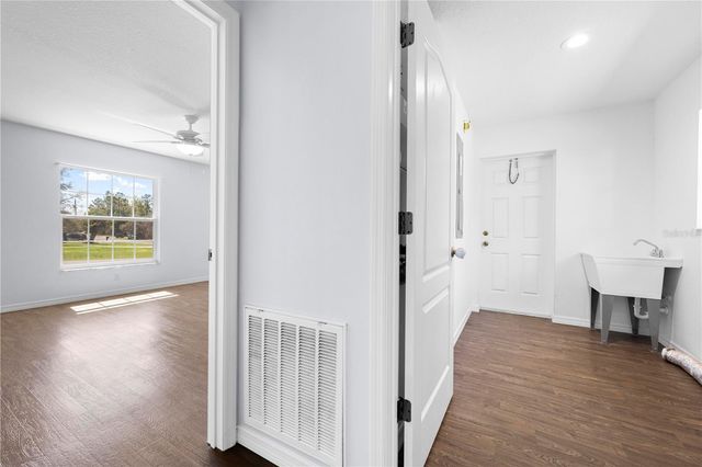 8456 N IBSEN DRIVE, Citrus Springs, FL 34434