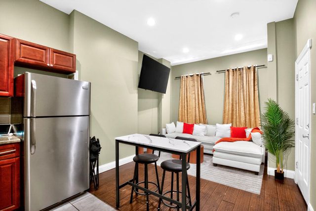 4425 N UBER ST, Philadelphia, PA 19140