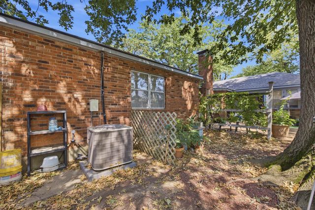 5303 HONEYWOOD AVE, Memphis, TN 38118