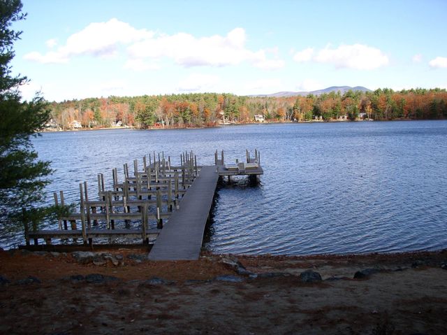 42 Leeward Shores Road, Moultonborough, NH 03254