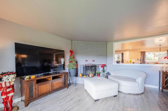 7561 Chester Drive, Salinas, CA 93907