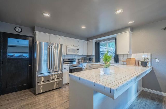 7561 Chester Drive, Salinas, CA 93907