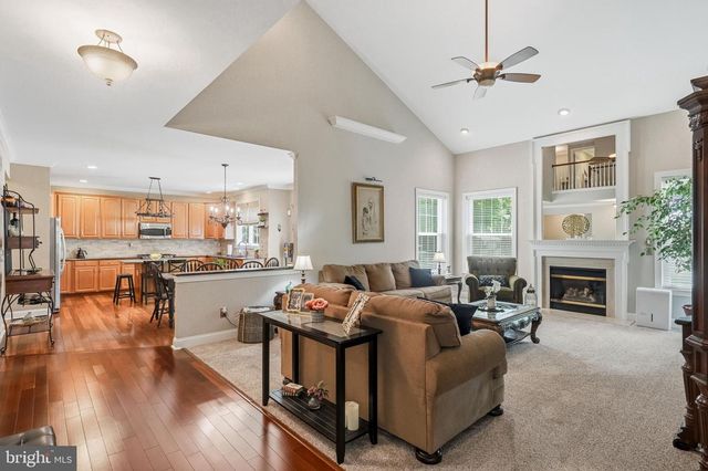 18 SHAMROCK RD, Lumberton, NJ 08048