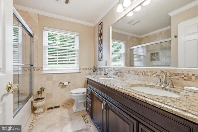 18 SHAMROCK RD, Lumberton, NJ 08048