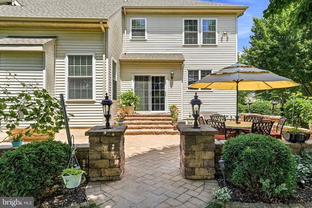 18 SHAMROCK RD, Lumberton, NJ 08048