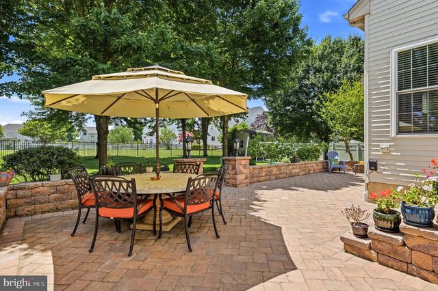 18 SHAMROCK RD, Lumberton, NJ 08048