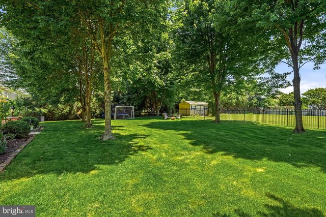 18 SHAMROCK RD, Lumberton, NJ 08048