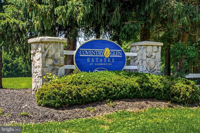 18 SHAMROCK RD, Lumberton, NJ 08048