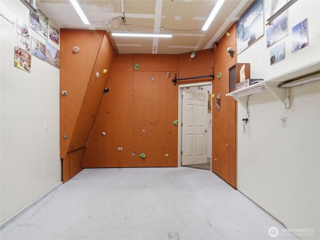 7105 Cavalier Loop SW, Olympia, WA 98512