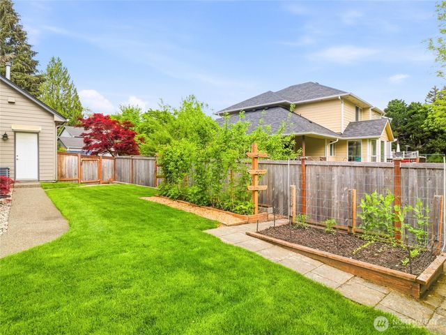 7105 Cavalier Loop SW, Olympia, WA 98512