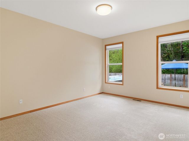 7105 Cavalier Loop SW, Olympia, WA 98512