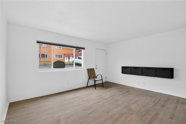 193 Dalepark Drive 7, Bedford, OH 44146