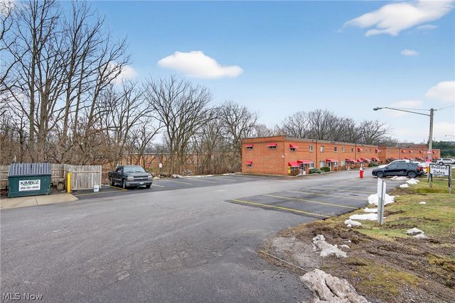 193 Dalepark Drive 7, Bedford, OH 44146