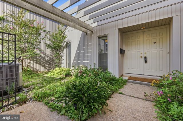 19108 RHODES WAY, Montgomery Village, MD 20886