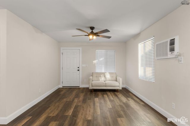 1006 HIRSCHI LANE, Wichita Falls, TX 76306