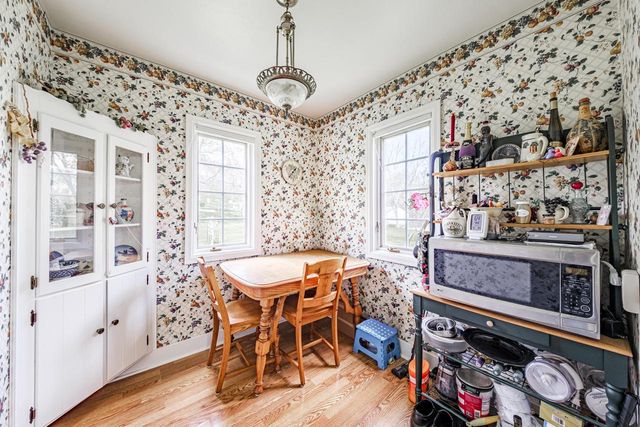310 ZION STREET, Hartland, WI 53029