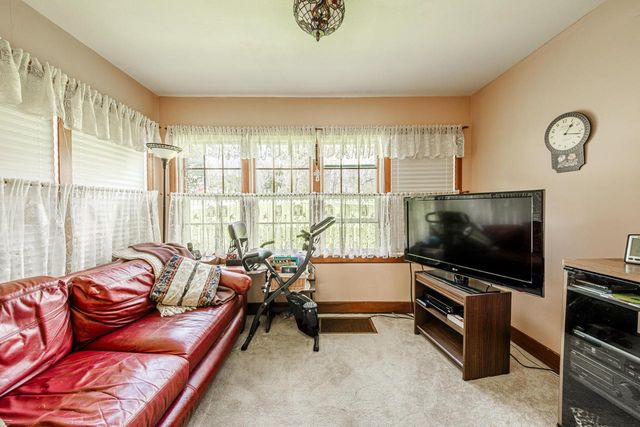 310 ZION STREET, Hartland, WI 53029