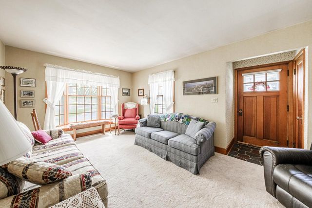 310 ZION STREET, Hartland, WI 53029