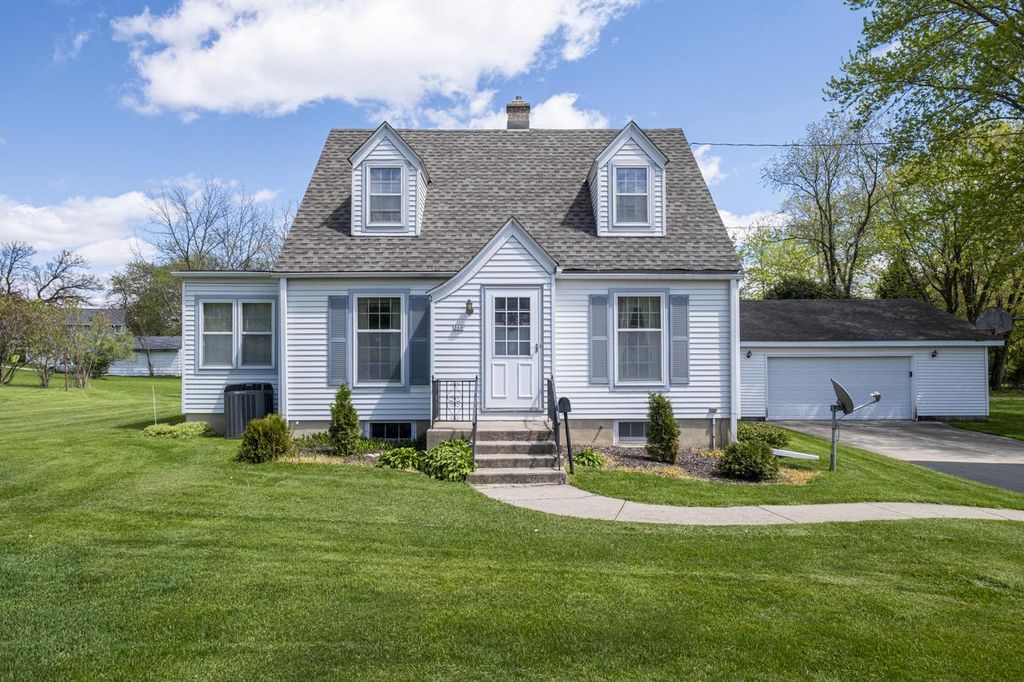 310 ZION STREET, Hartland, WI 53029