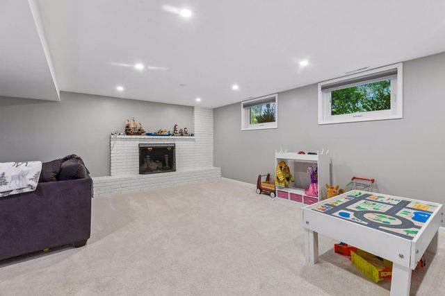 4418 Ellerdale Road, Minnetonka, MN 55345