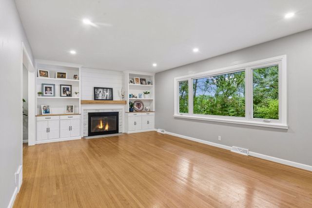 4418 Ellerdale Road, Minnetonka, MN 55345
