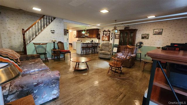 79-04 Kneeland Avenue, Elmhurst, NY 11373