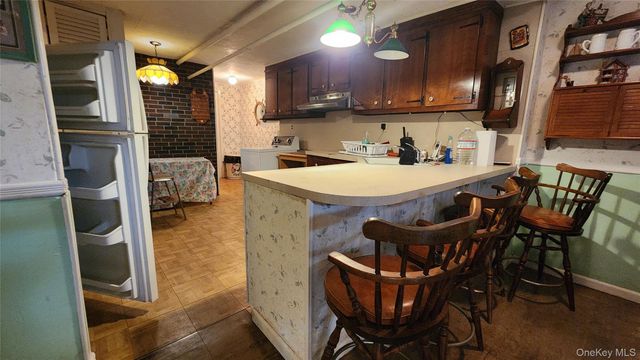 79-04 Kneeland Avenue, Elmhurst, NY 11373