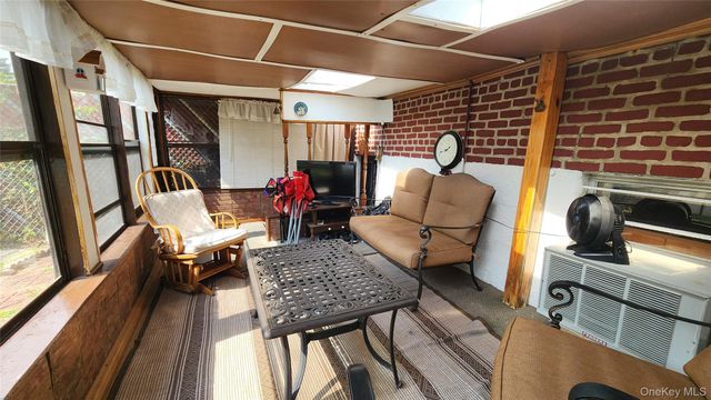 79-04 Kneeland Avenue, Elmhurst, NY 11373