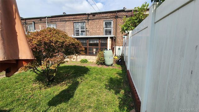 79-04 Kneeland Avenue, Elmhurst, NY 11373