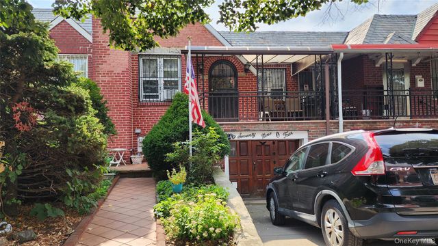79-04 Kneeland Avenue, Elmhurst, NY 11373