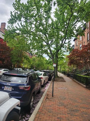 86 Marlborough PH, Boston, MA 02116