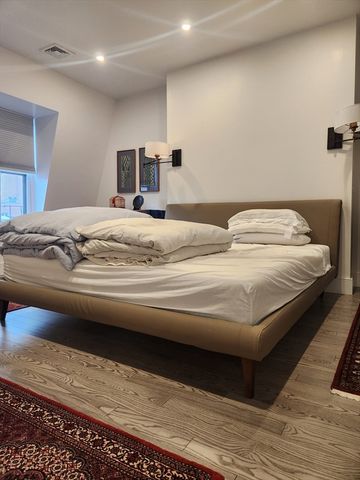 86 Marlborough PH, Boston, MA 02116