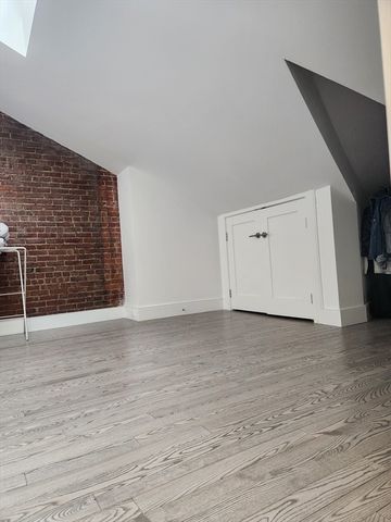 86 Marlborough PH, Boston, MA 02116